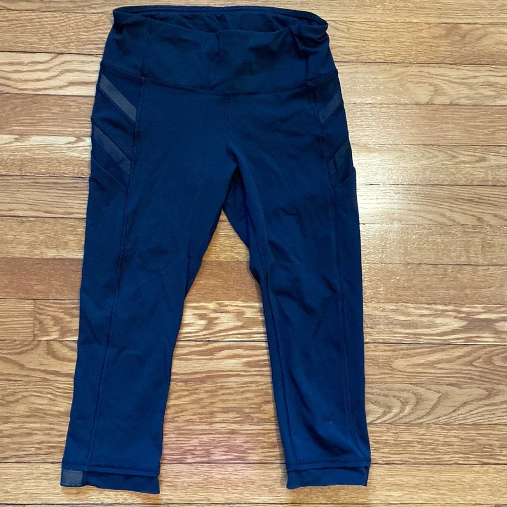 Lululemon Athletica Illumina Crop